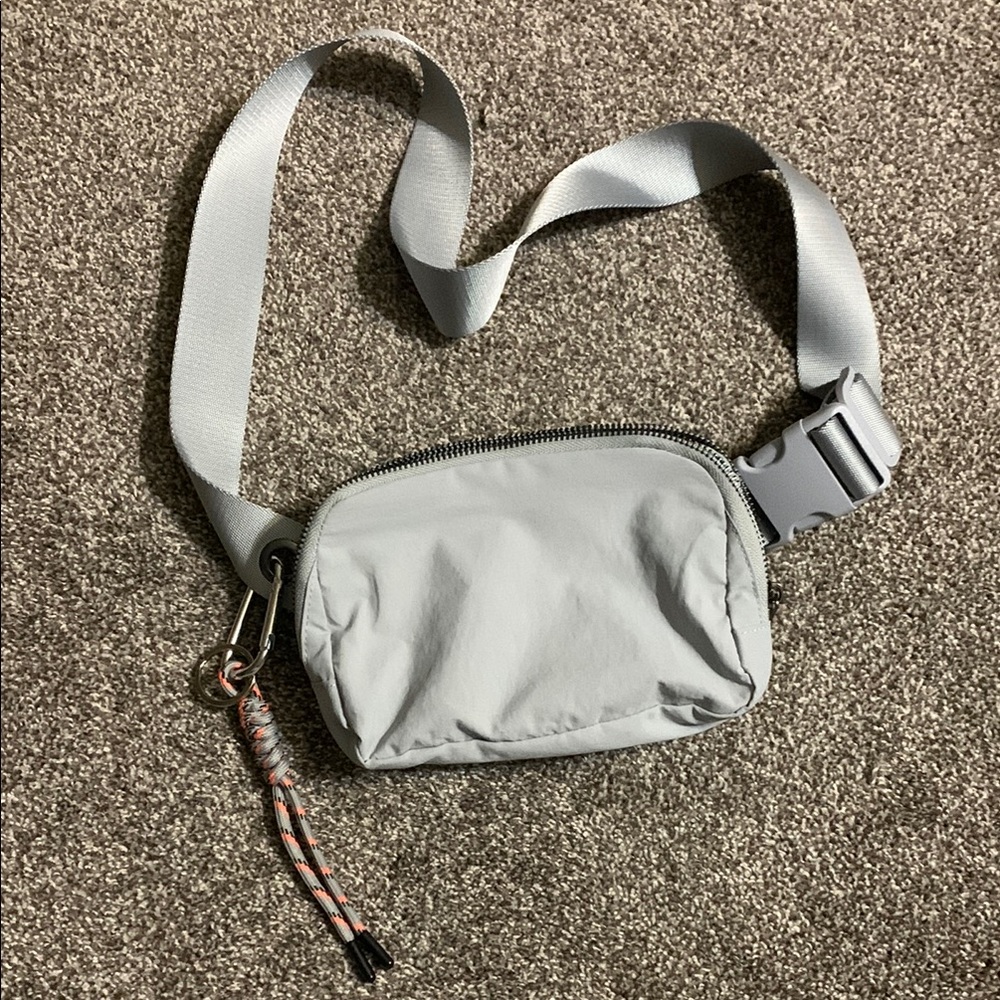 Gray Crossbody Bag/fanny pack